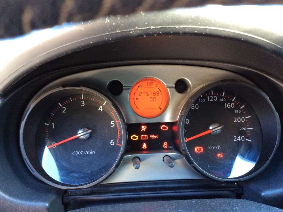 Nissan Qashqai 2007-2010 (Type I, Fase 1) , Motorkode: K9K, Girkassekode: 
