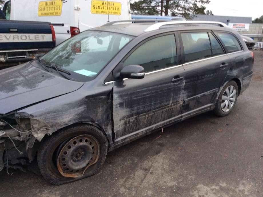 Toyota Avensis 2003-2008 (Type II) , Motorkode: 1AD-FTV, Girkassekode: 