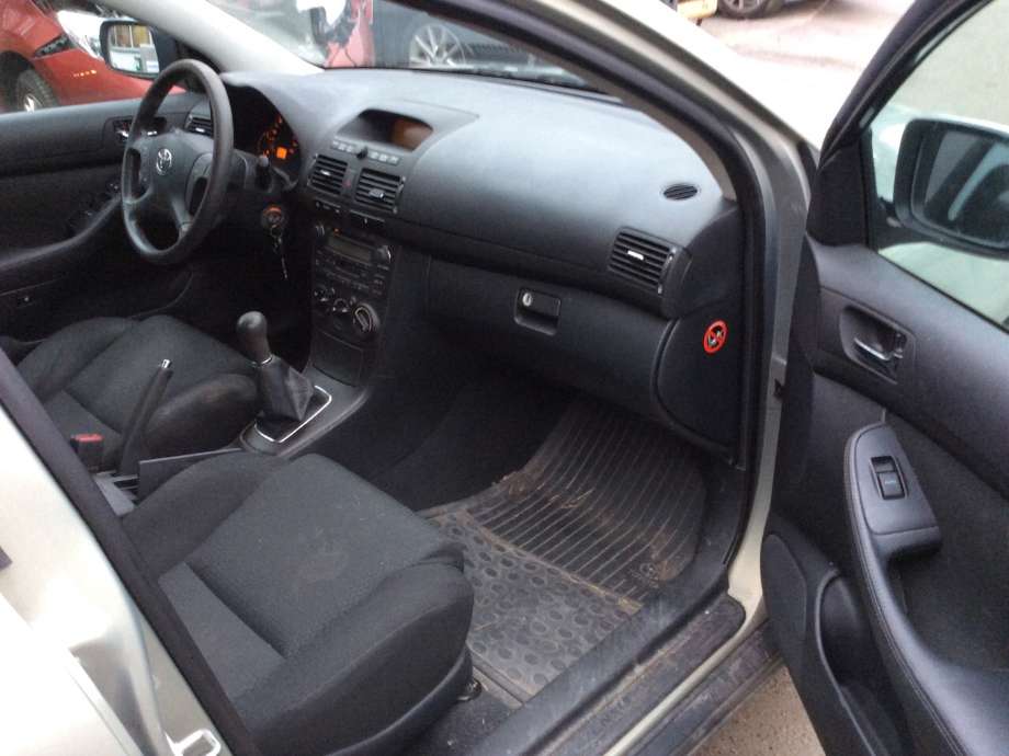 Toyota Avensis 2003-2008 (Type II) , Motorkode: 3ZZ-FE, Girkassekode: 