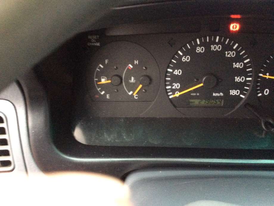 Toyota Hiace 2001-2006 (Fase 2) , Motorkode: 2KD-FTV, Girkassekode: