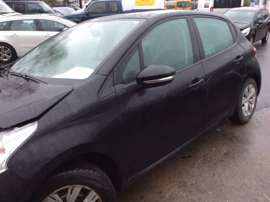 Peugeot 208 2012-2019 (Type I) , Motorkode: HMZ, Girkassekode: 