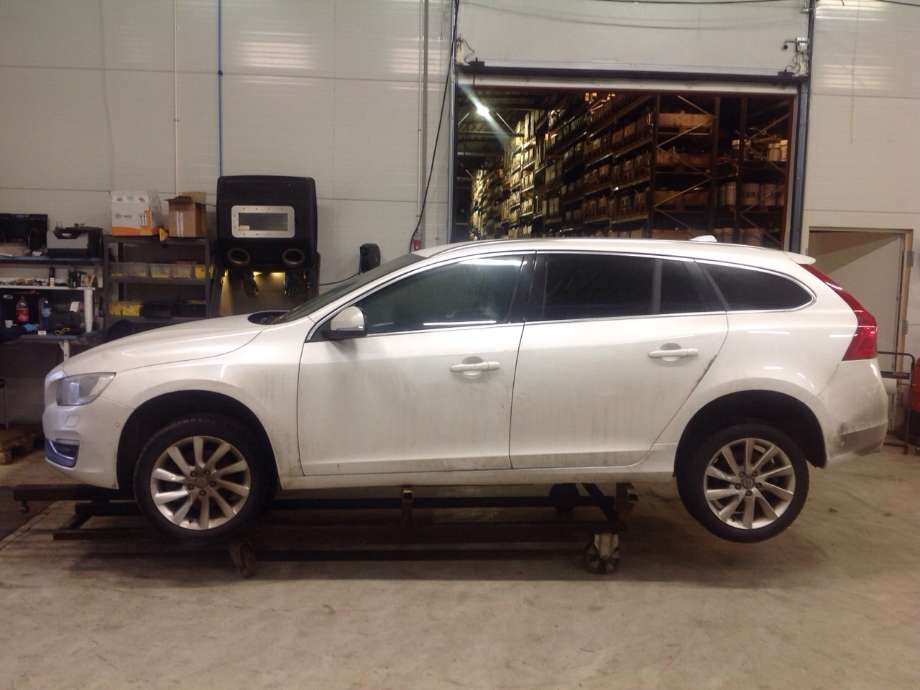 Volvo V60/V60 CC 2013-2018 (Type I, Fase 2) , Motorkode: D4204T5, Girkassekode: 