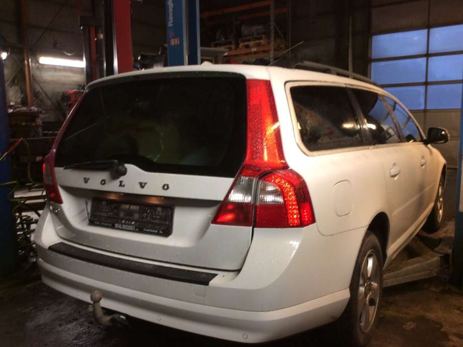 Volvo V70 2007-2013 (Type III, Fase 1) , Motorkode: D4204T, Girkassekode: 