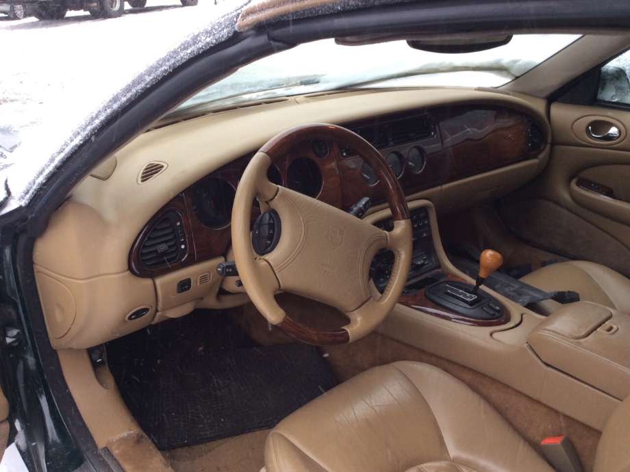 Jaguar XK8/XKR 1996-2005 , Motorkode: CE, Girkassekode: 