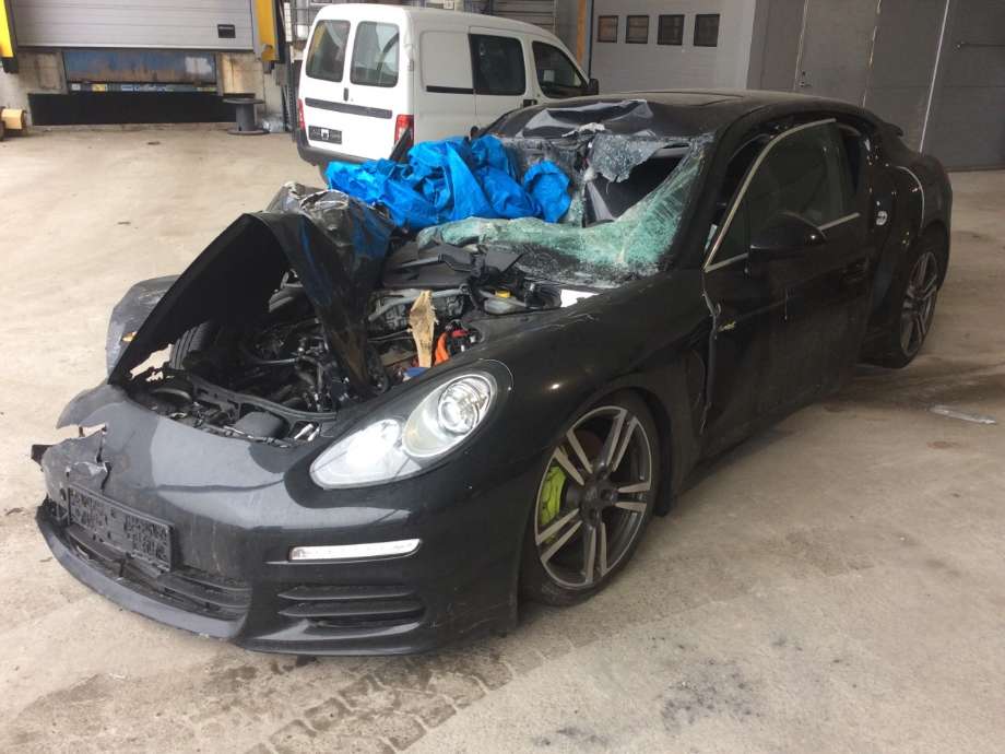 Porsche Panamera 2009-2017 (Type I) (970) (970), Motorkode: MCG.EA, Girkassekode: 