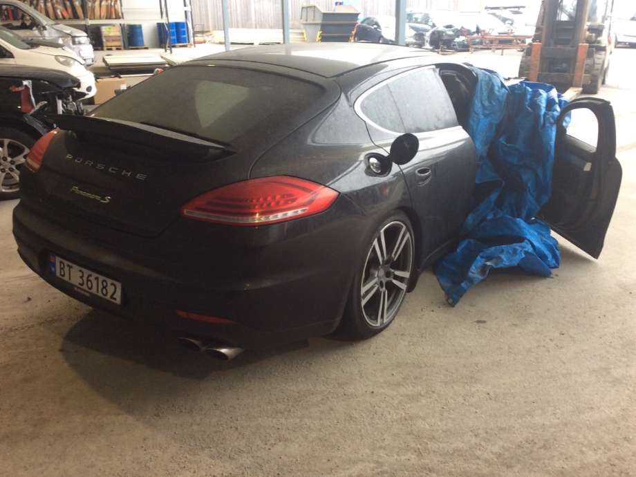 Porsche Panamera 2009-2017 (Type I) (970) (970), Motorkode: MCG.EA, Girkassekode: 