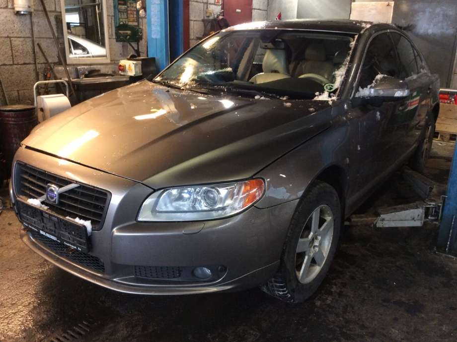 Volvo S80 2006-2013 (Type II, Fase 1) , Motorkode: D5244T4, Girkassekode: 