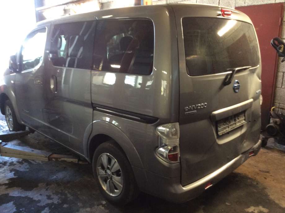 Nissan NV200 2010-2019 , Motorkode: EM57, Girkassekode: 