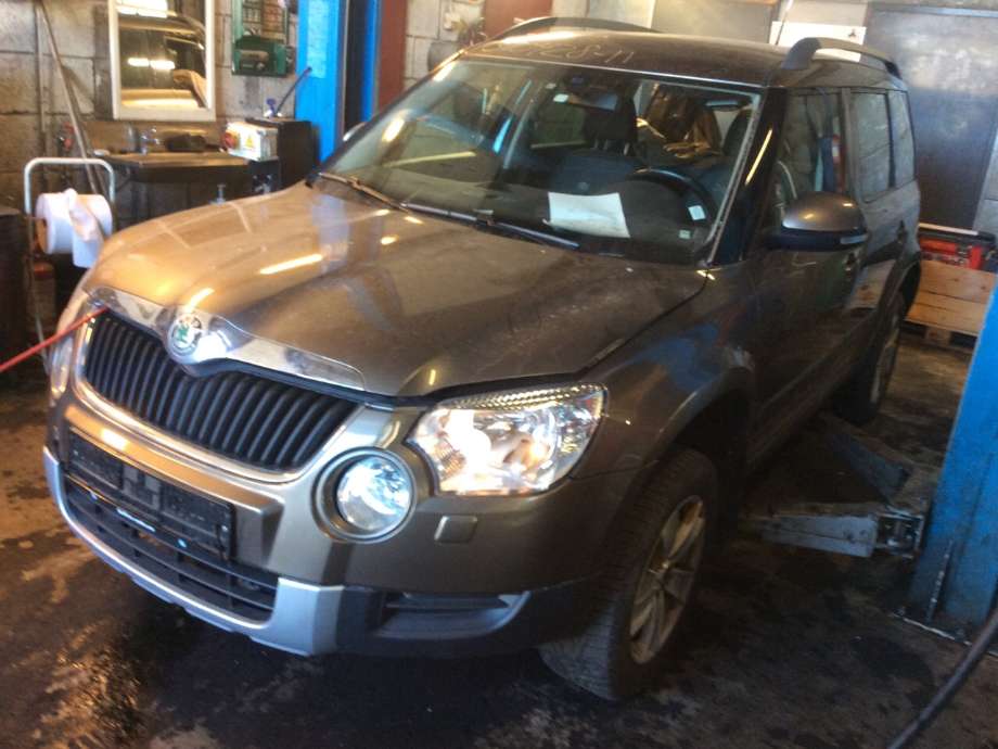 Škoda Yeti 2009-2013 (Fase 1) , Motorkode: CFHA;CLNA, Girkassekode: 