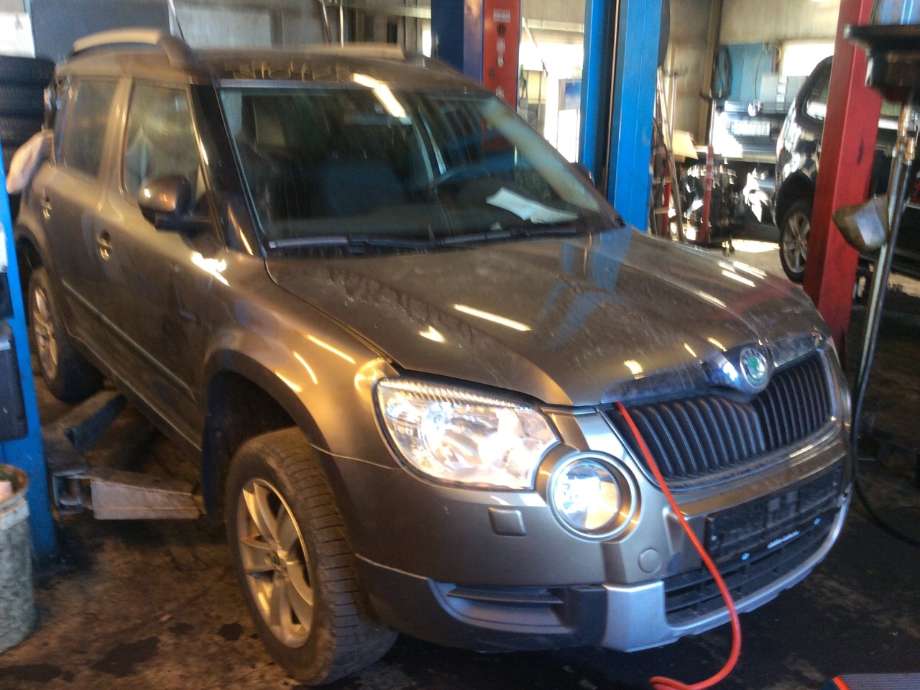 Škoda Yeti 2009-2013 (Fase 1) , Motorkode: CFHA;CLNA, Girkassekode: 