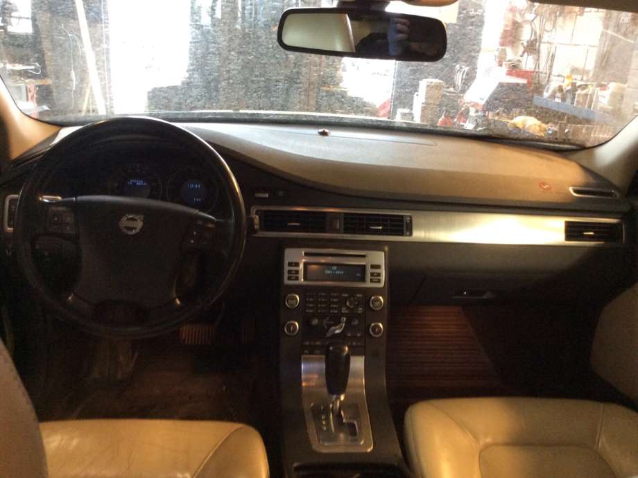 Volvo V70 2007-2013 (Type III, Fase 1) , Motorkode: D5244T5, Girkassekode: