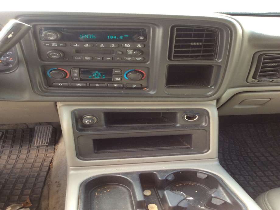 Chevrolet Suburban 2002-2006 , Motorkode: T, Girkassekode: 