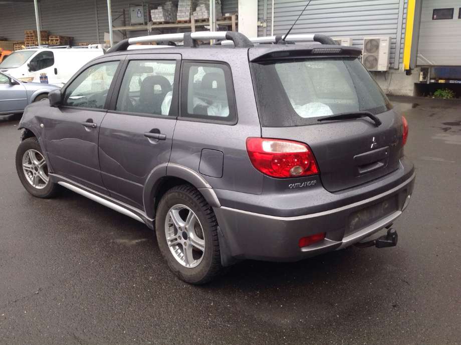 Mitsubishi Outlander 2003-2006 (Type I) , Motorkode: 4G69, Girkassekode: