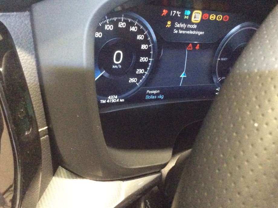 Volvo XC60 2017-->> (Type II) , Motorkode: , Girkassekode: 