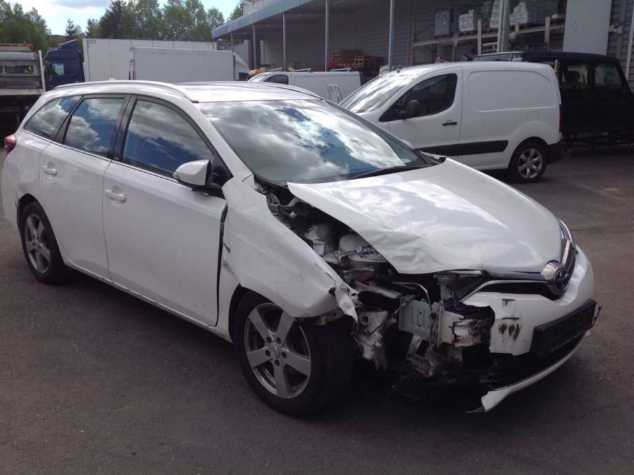 Toyota Auris 2015-2019 (Type II, Fase 2) , Motorkode: 2ZR-FXE, Girkassekode: 