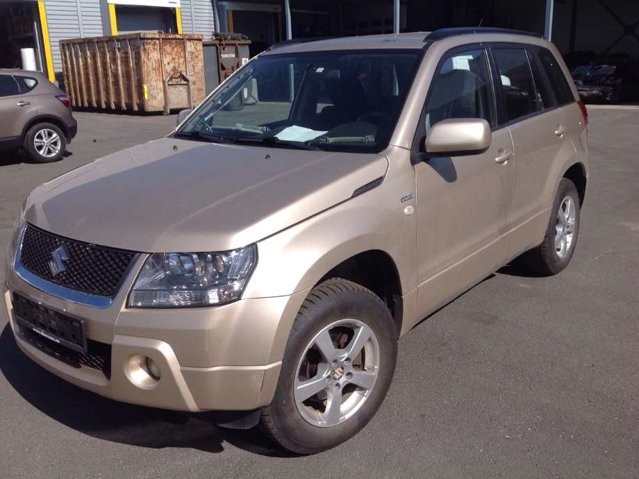 Suzuki Grand Vitara 2005-2015 (Type III) , Motorkode: F9Q, Girkassekode: 