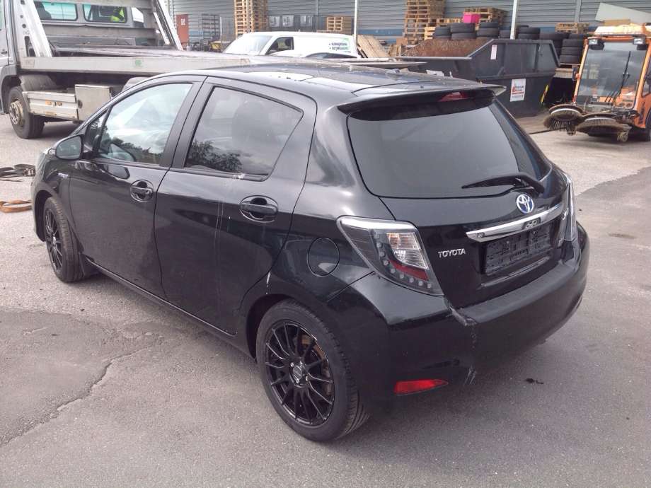 Toyota Yaris 2012-2014 (Type III, Fase 1) , Motorkode: 1NZ-FXE, Girkassekode: 