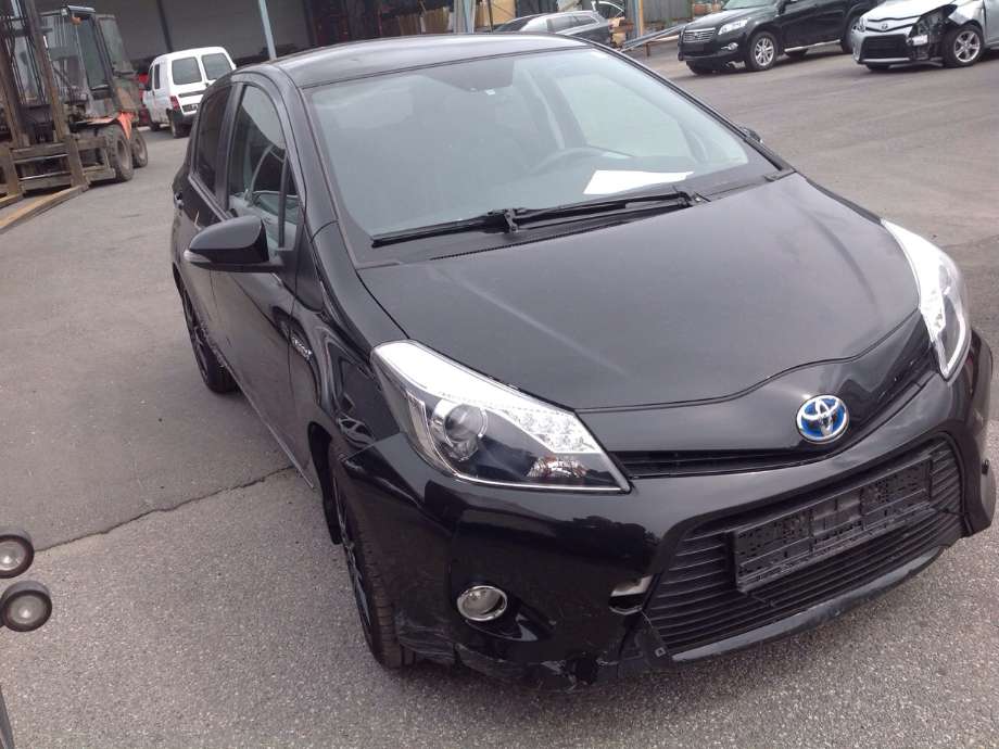 Toyota Yaris 2012-2014 (Type III, Fase 1) , Motorkode: 1NZ-FXE, Girkassekode: 