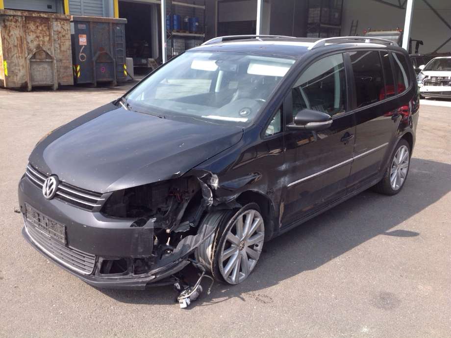 VW Touran 2010-2015 (Type I, Fase 3) , Motorkode: CFJA, Girkassekode: 
