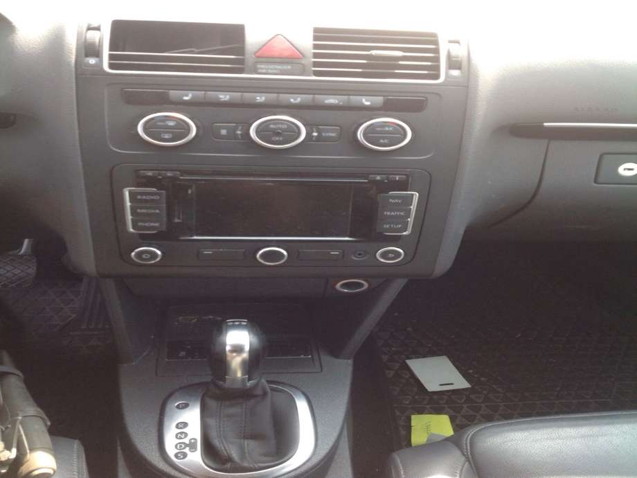 VW Touran 2010-2015 (Type I, Fase 3) , Motorkode: CFJA, Girkassekode: 