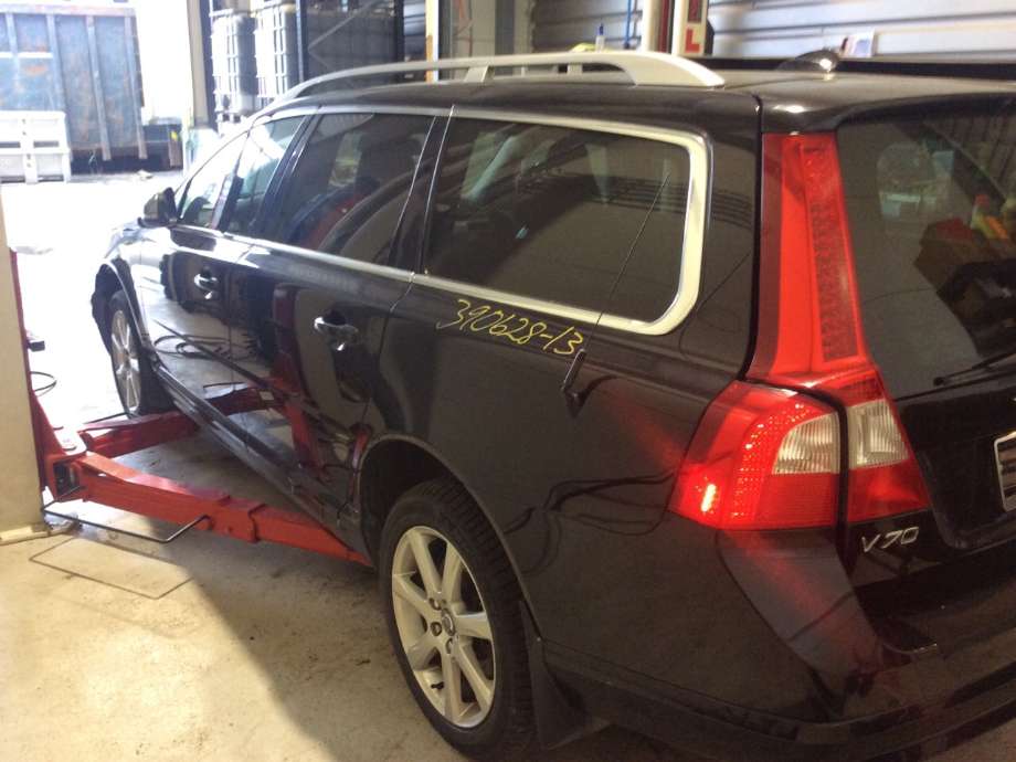 Volvo V70 2007-2013 (Type III, Fase 1) , Motorkode: D5204T7, Girkassekode: