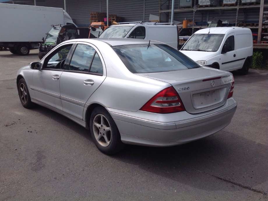 Mercedes C-Klasse 2004-2007 (Fase 2) (W203) (W203), Motorkode: M271.946, Girkassekode: