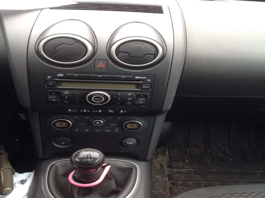Nissan Qashqai 2007-2010 (Type I, Fase 1) , Motorkode: K9K, Girkassekode: 