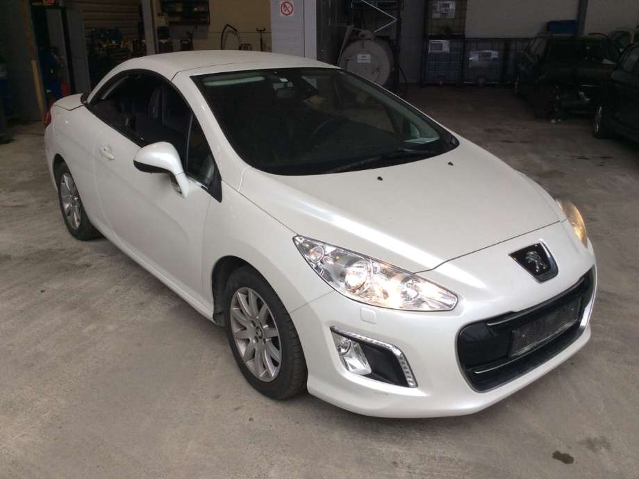 Peugeot 308 2011-2013 (Type I, Fase 2) , Motorkode: 9HR, Girkassekode: 