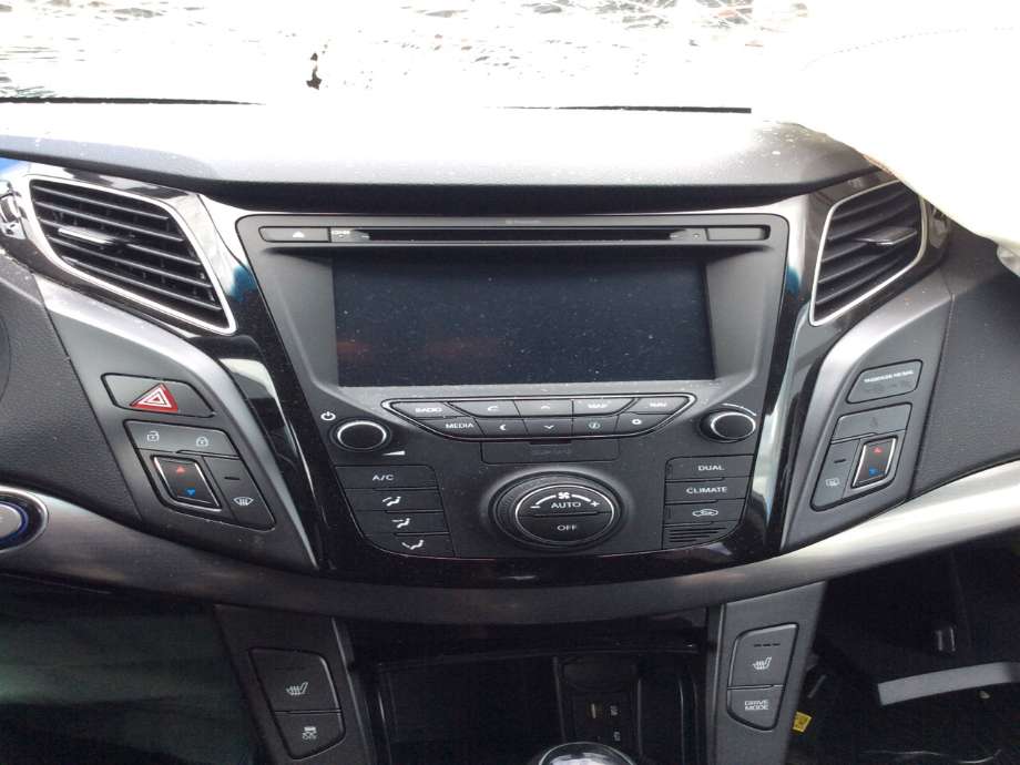Hyundai i40 2012-2017 , Motorkode: D4FD, Girkassekode: 