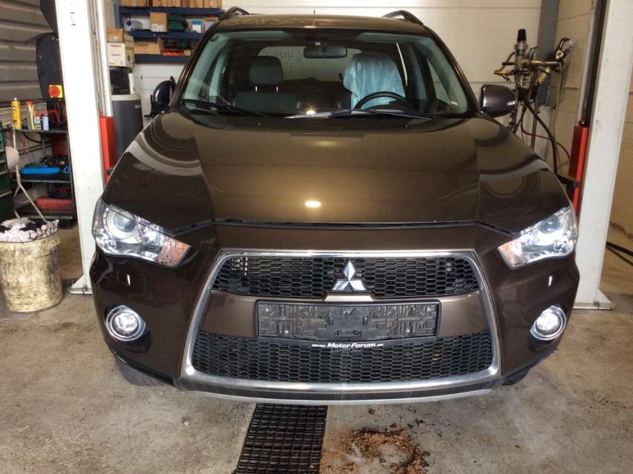 Mitsubishi Outlander 2010-2012 (Type II, Fase 2) , Motorkode: 4N14, Girkassekode: 