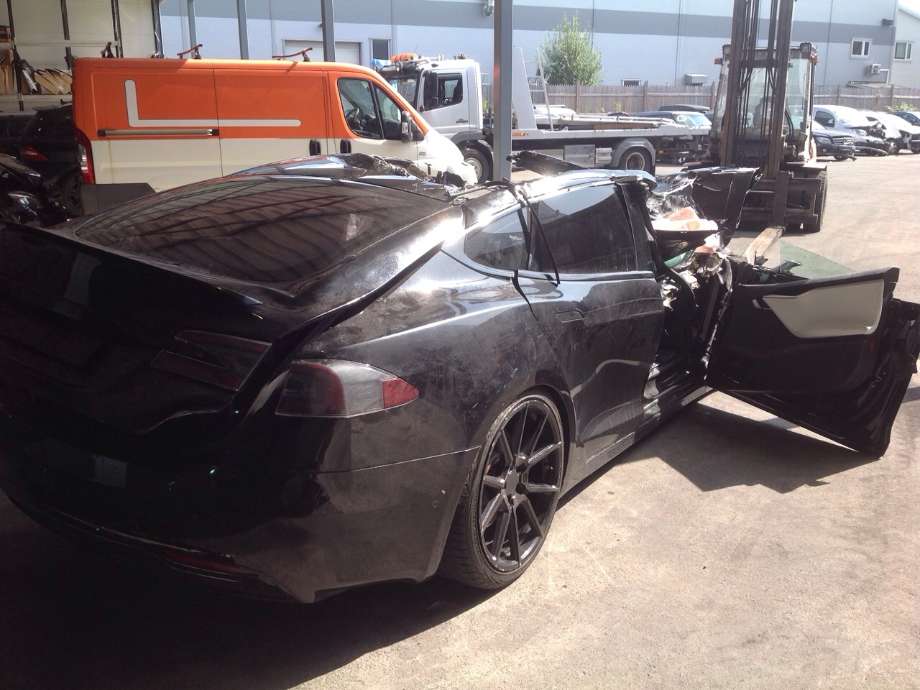 Tesla Model S 2016-2021 (Fase 2) , Motorkode: L2S, Girkassekode: 