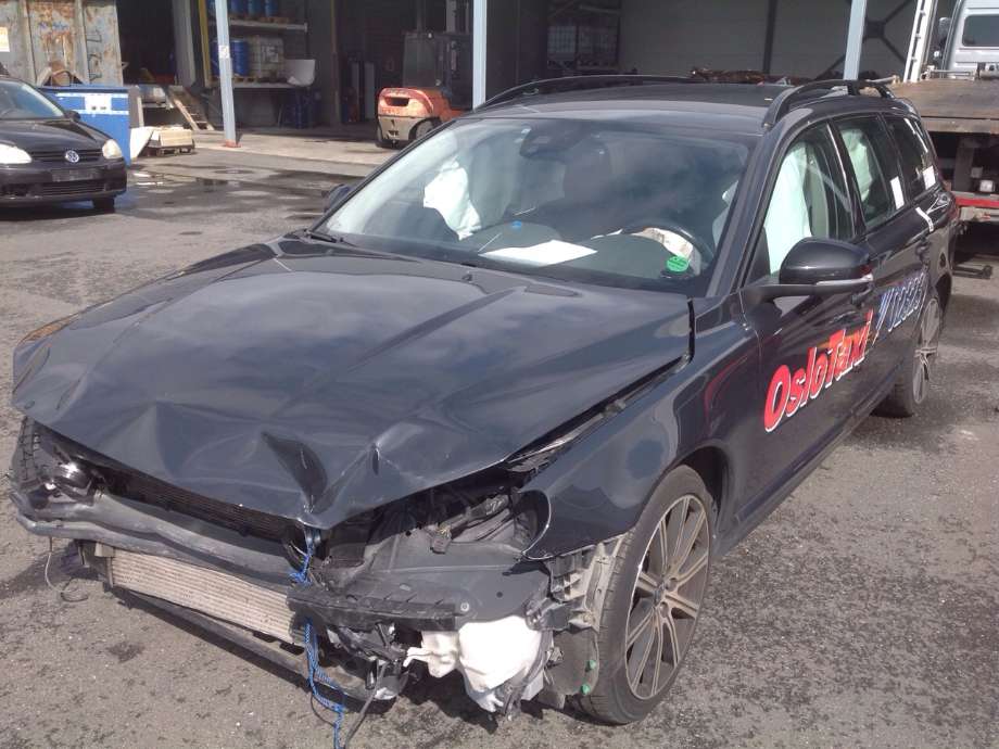 Volvo V70 2014-2016 (Type III, Fase 2) , Motorkode: D5244T17, Girkassekode: 
