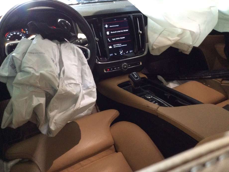 Volvo V90 / V90 CC / S90 2016-->> , Motorkode: D4204T9, Girkassekode: 