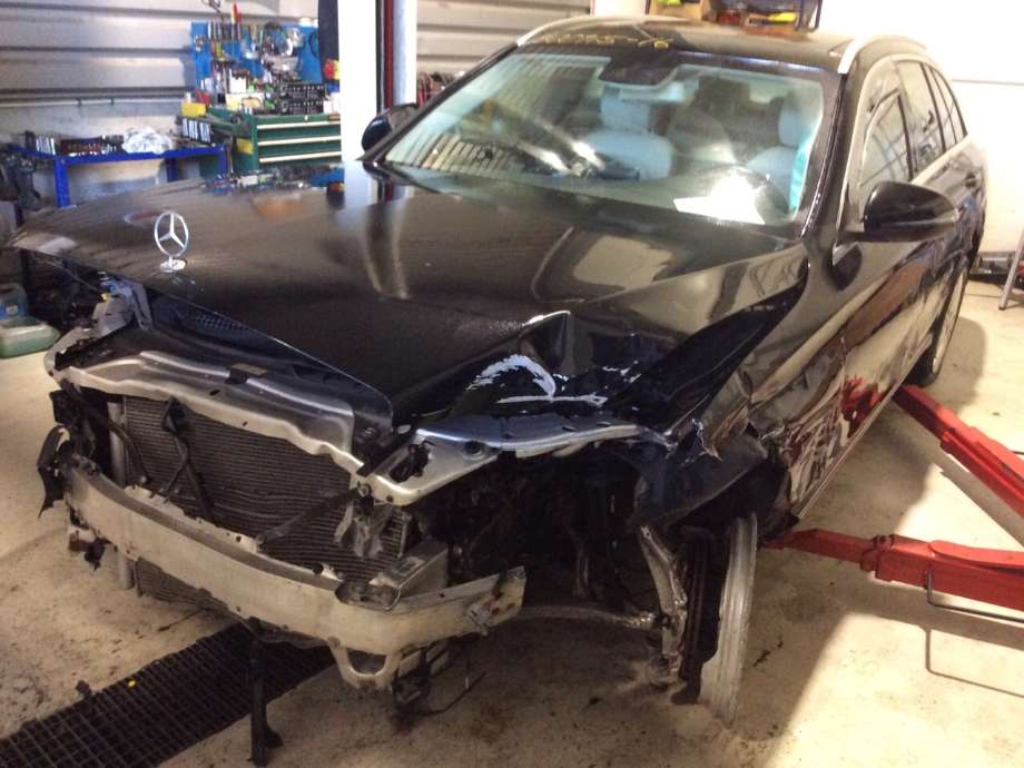 Mercedes C-Klasse 2014-2018 (Fase 1) (W205) (W205), Motorkode: M274.910, Girkassekode: 
