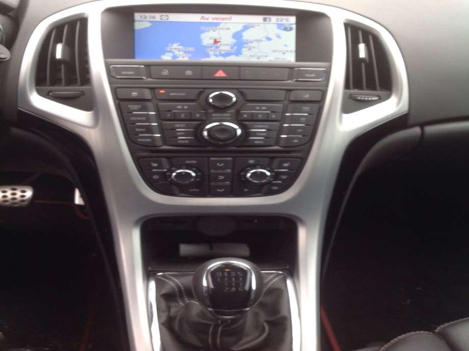 Opel Astra J 2010-2015 , Motorkode: A14NET, Girkassekode: 