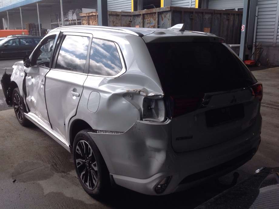 Mitsubishi Outlander 2015-->> (Type III, Fase 2) , Motorkode: 4B11, Girkassekode: 