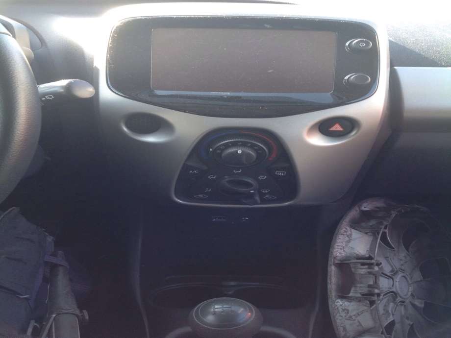 Peugeot 108 2014-->> , Motorkode: CFB, Girkassekode: 