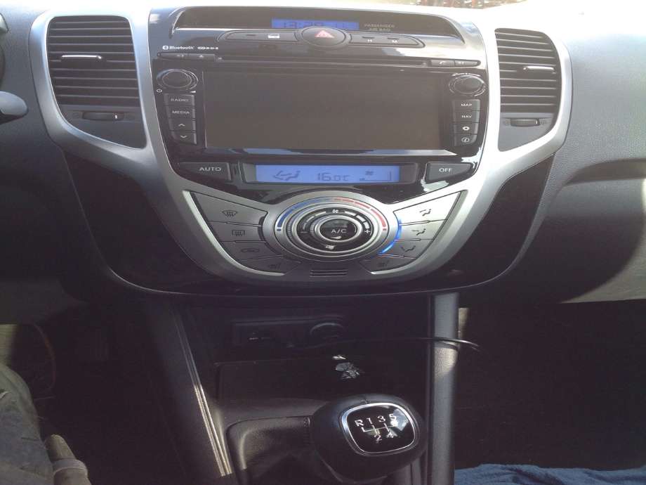 Hyundai Ix20 2010-2017 , Motorkode: G4FA, Girkassekode: