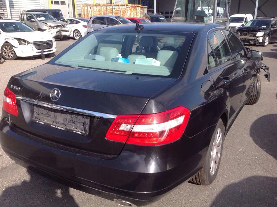 Mercedes E-Klasse 2009-2013 (Fase 1) (W212) (W212), Motorkode: 27695230071225, Girkassekode: 72290603702344
