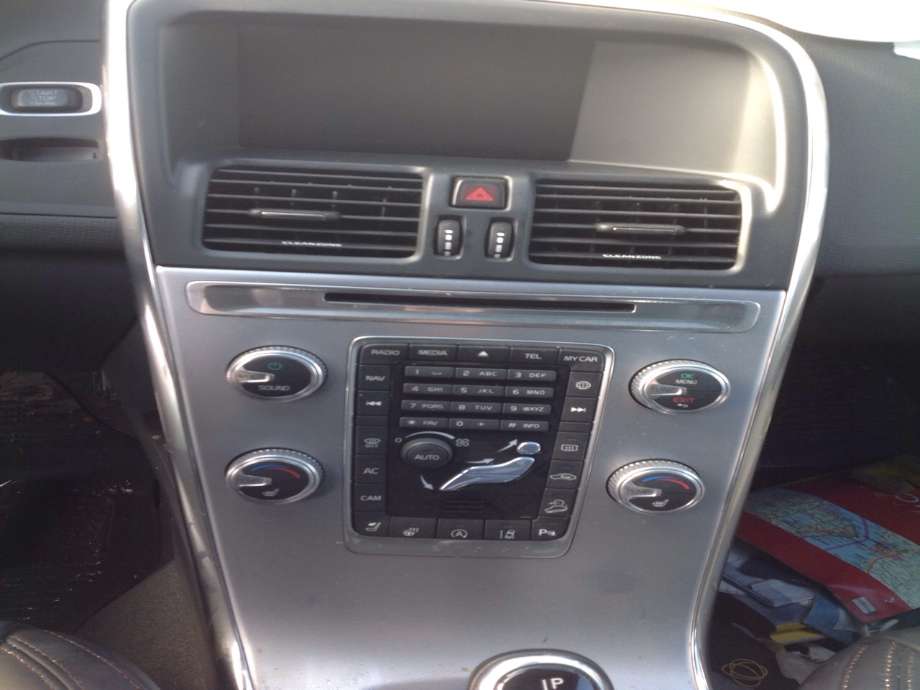 Volvo XC60 2014-2017 (Type I, Fase 2) , Motorkode: D5244T17, Girkassekode: 