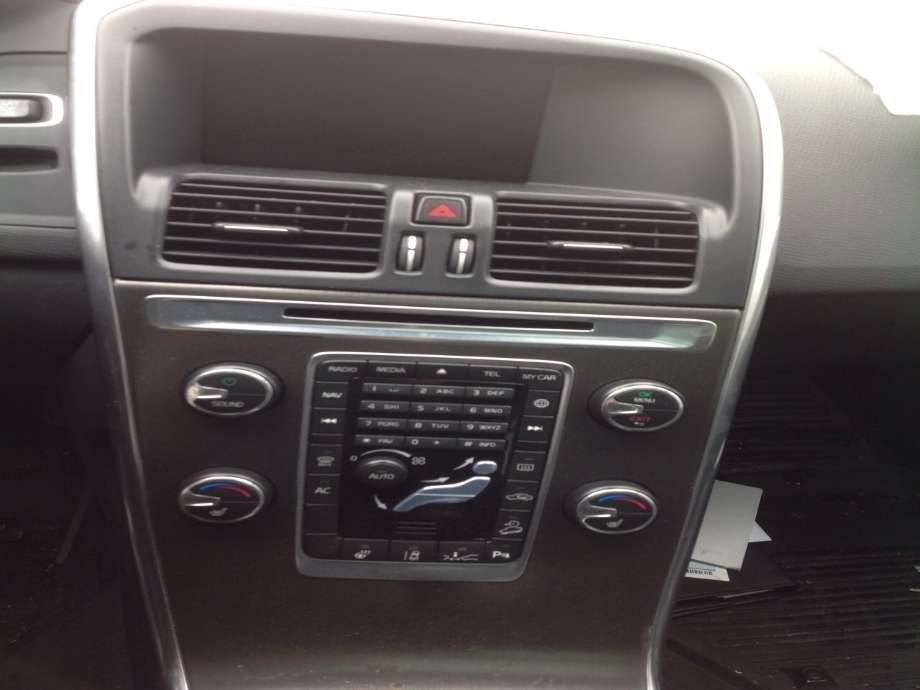 Volvo XC60 2014-2017 (Type I, Fase 2) , Motorkode: D5244T12, Girkassekode: