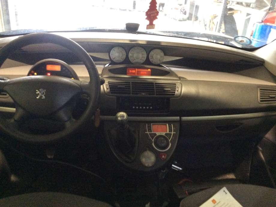 Peugeot 807 2003-2009 , Motorkode: 4HW, Girkassekode: 