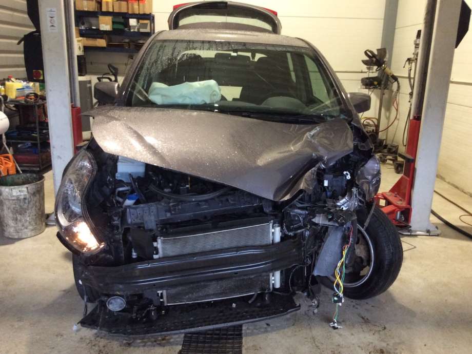 Hyundai Ix20 2010-2017 , Motorkode: G4FC, Girkassekode: 