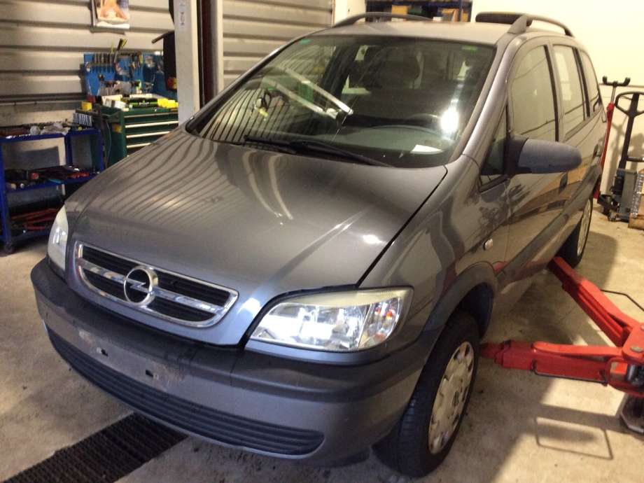 Opel Zafira A 1999-2005 , Motorkode: 17K64265, Girkassekode: MG1