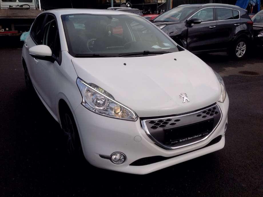 Peugeot 208 2012-2019 (Type I) , Motorkode: 8HP;8HR, Girkassekode: