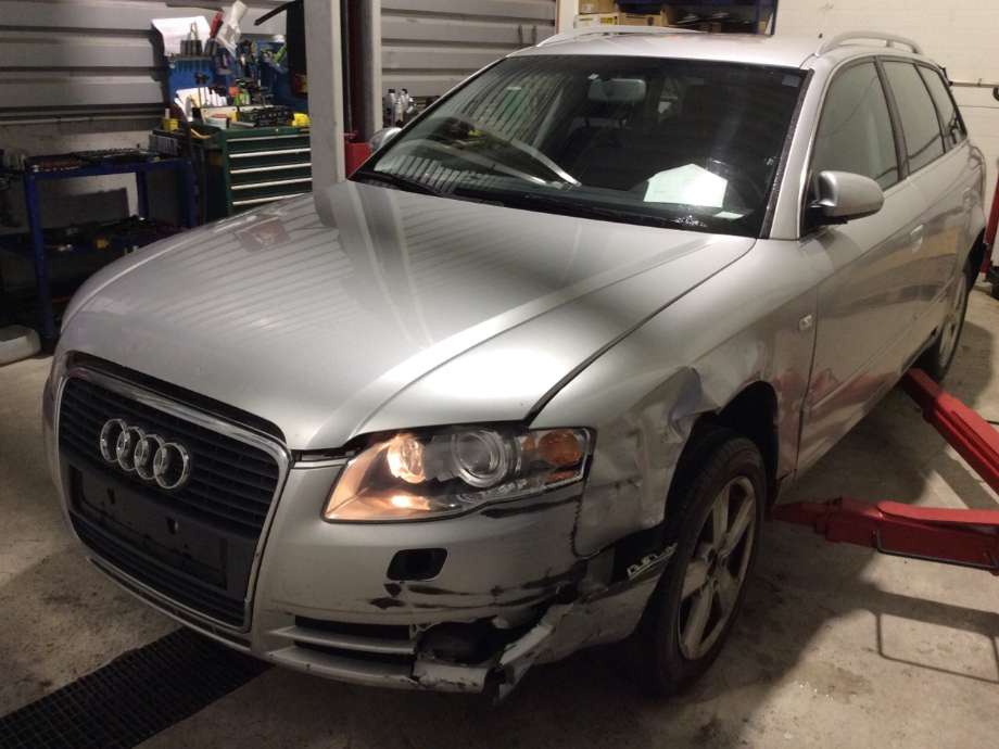 Audi A4 2004-2008 (Type III) (B7) (B7), Motorkode: BLB;BRE, Girkassekode: