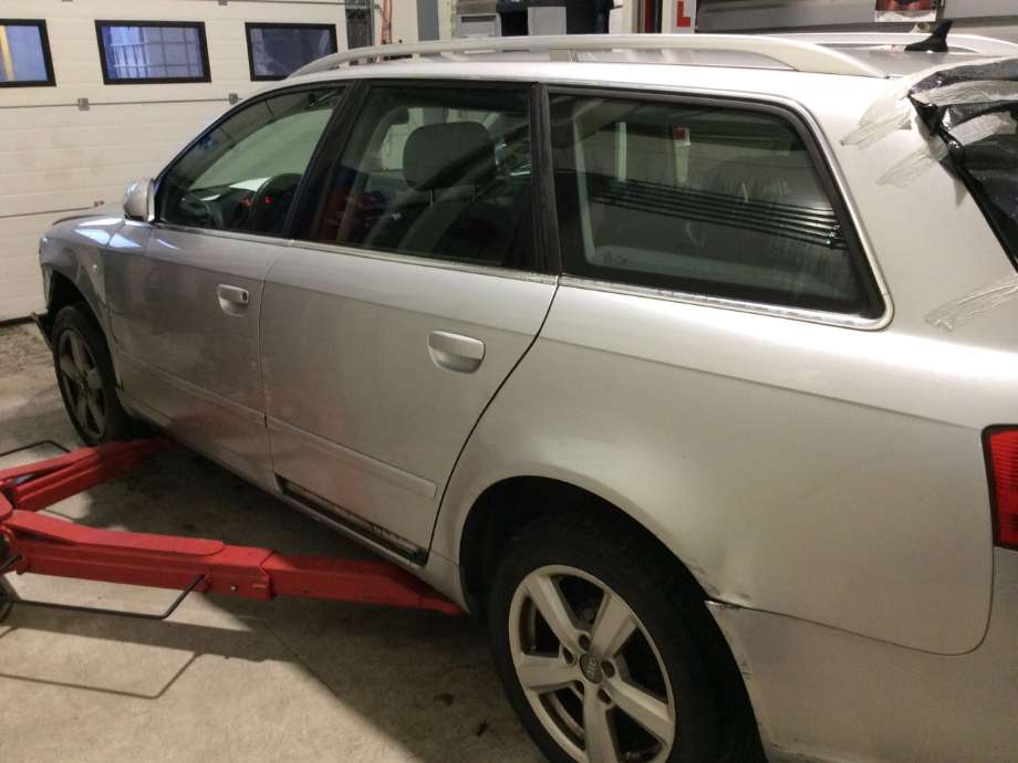 Audi A4 2004-2008 (Type III) (B7) (B7), Motorkode: BLB;BRE, Girkassekode: