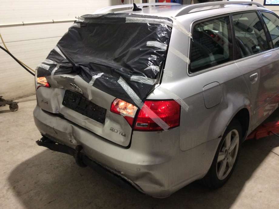 Audi A4 2004-2008 (Type III) (B7) (B7), Motorkode: BLB;BRE, Girkassekode: