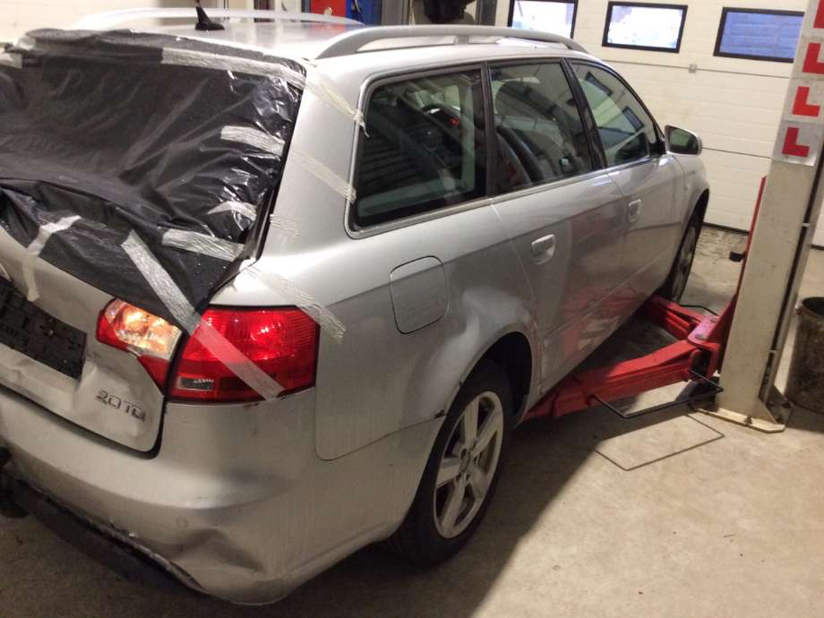 Audi A4 2004-2008 (Type III) (B7) (B7), Motorkode: BLB;BRE, Girkassekode: