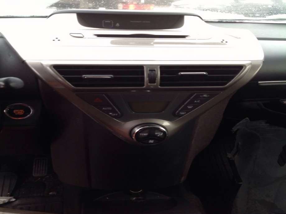 Toyota iQ 2009-2014 , Motorkode: 1ND-TV, Girkassekode: